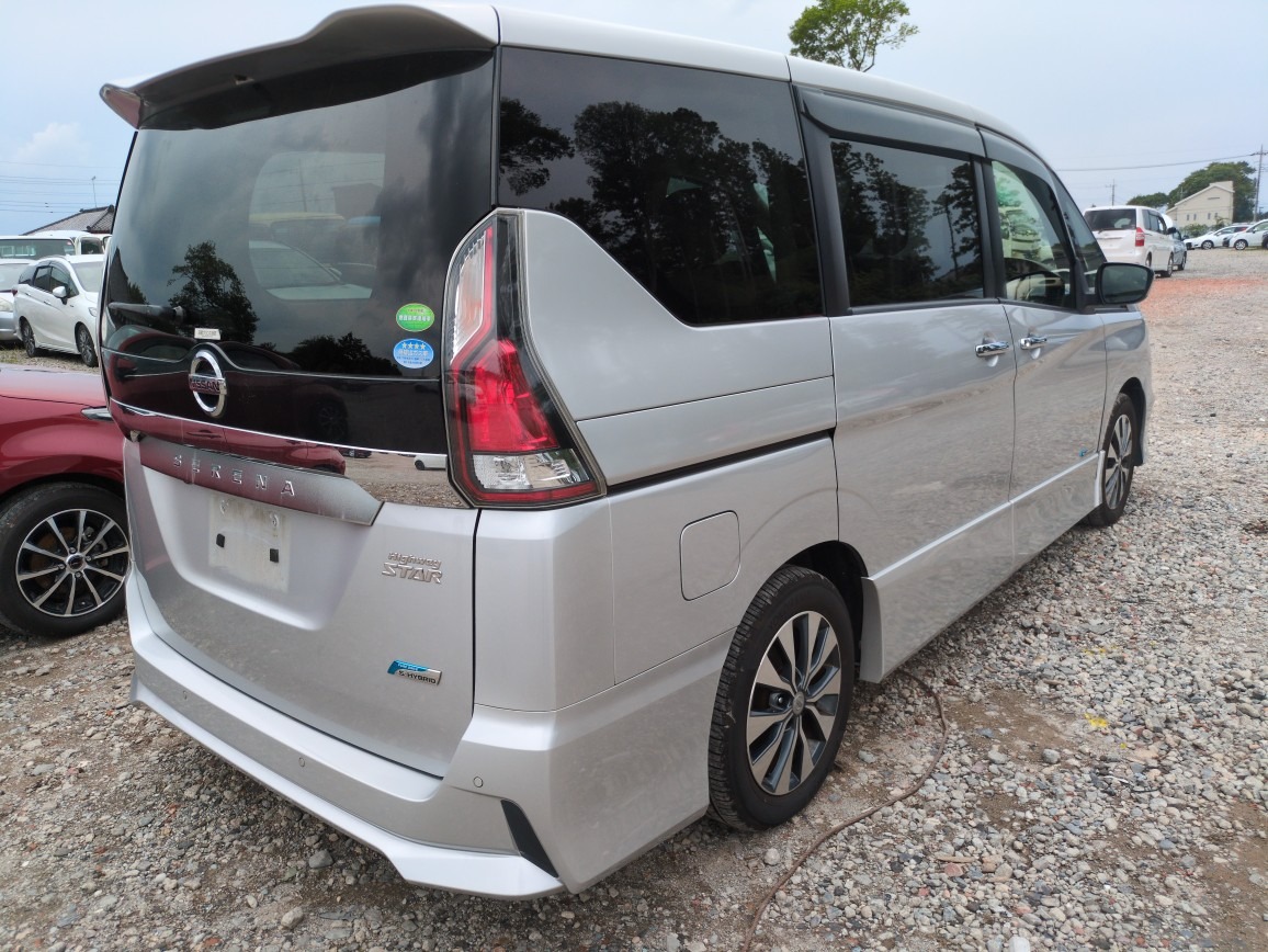 NISSAN SERENA 2017 | HIGHWAY STAR